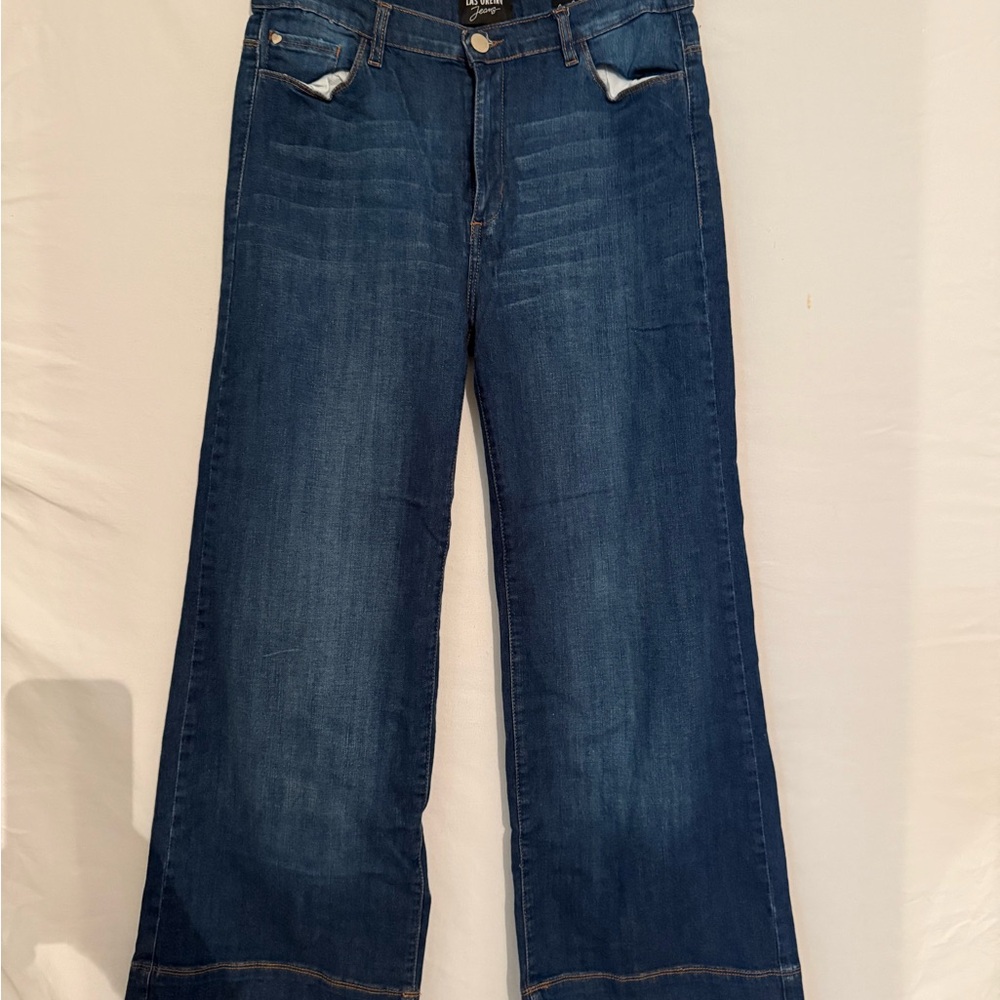 Stylish Indigo Wide-Leg Jeans